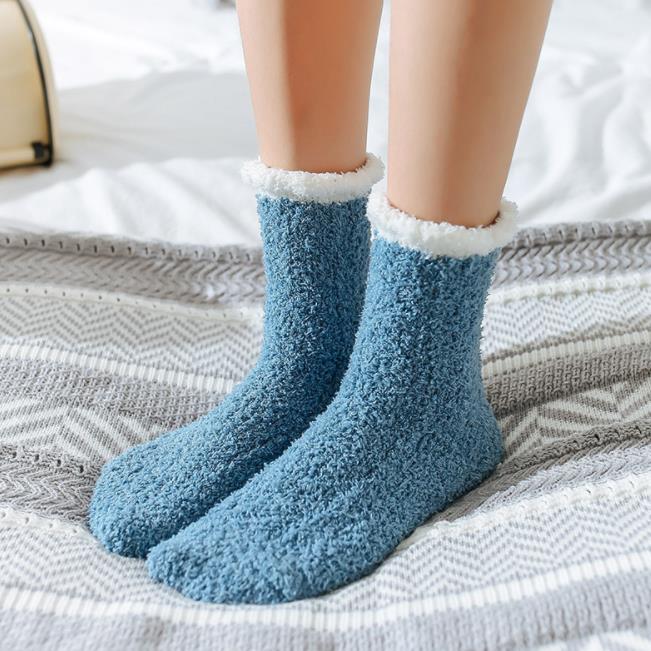 Plus velvet thick loose fuzzy socks | Sock Manufacturers