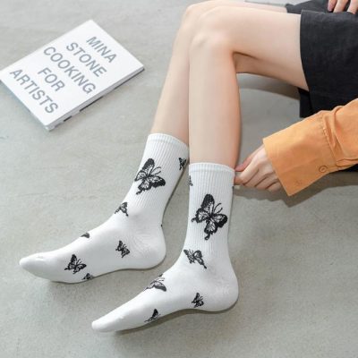 Butterfly print women’s socks (2)
